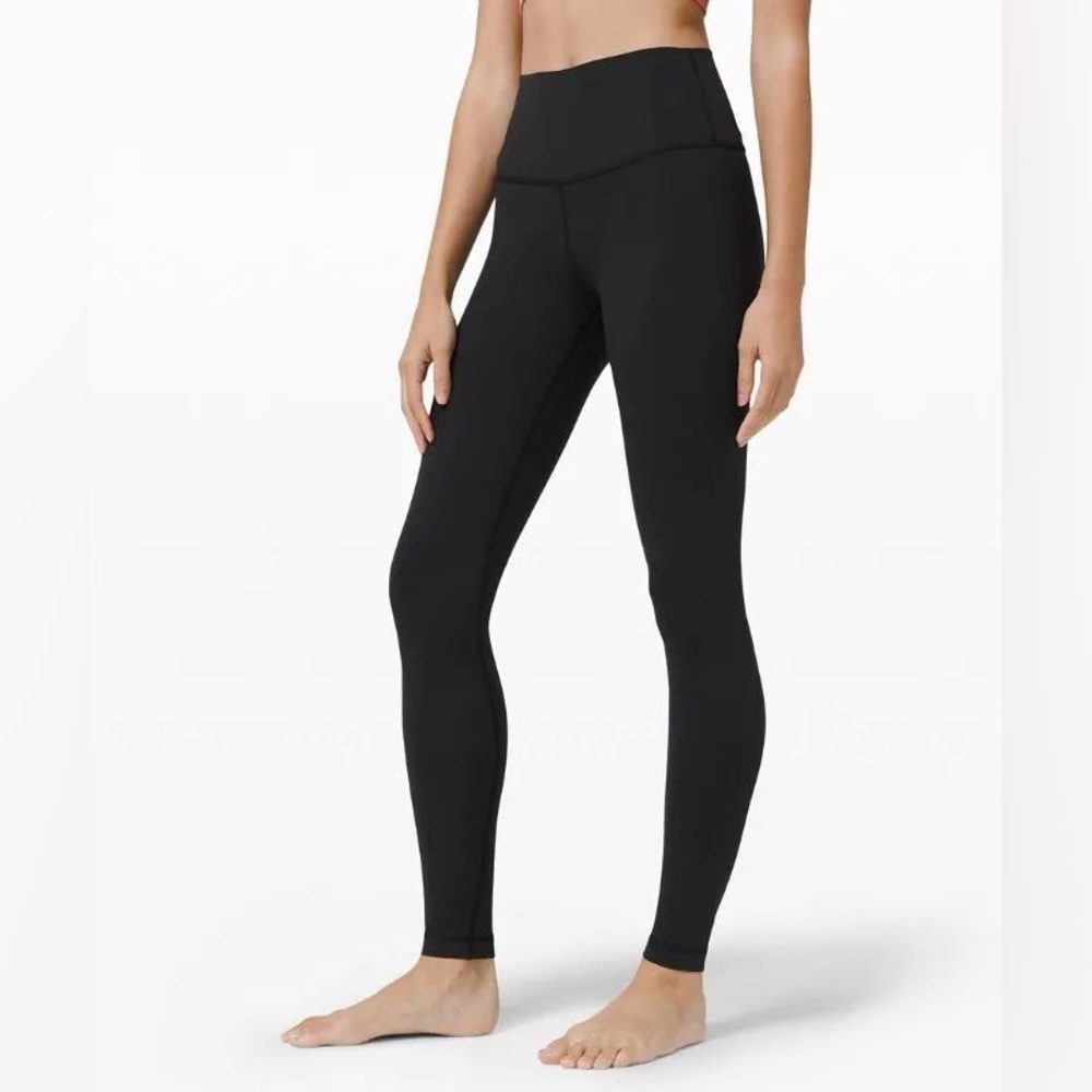 Lululemon Wunder Under black leggings size 4